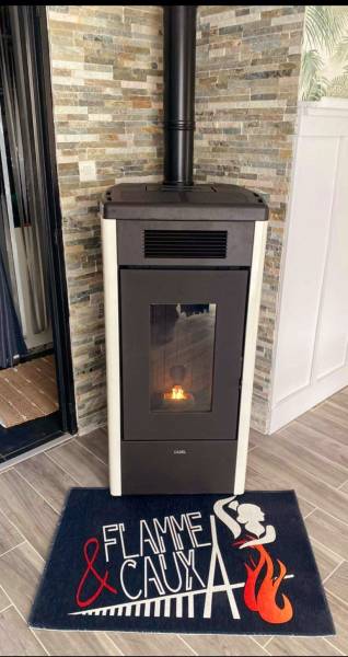 Installation d'un Poêle à Granulés Cadel Modèle Atena Plus 12 kW au Havre